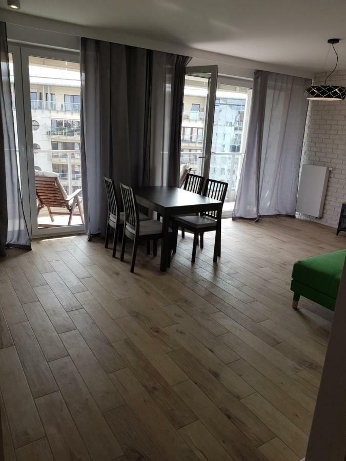 Oisin Wroclaw Apartment Exterior photo